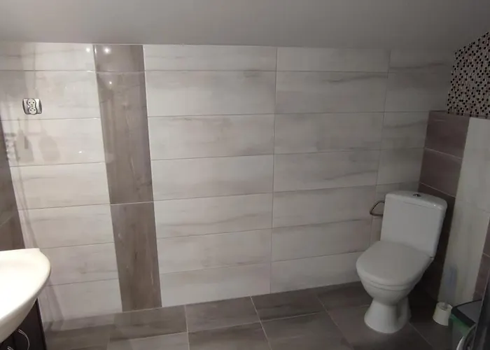 홈스테이 Goscinne Justyna *