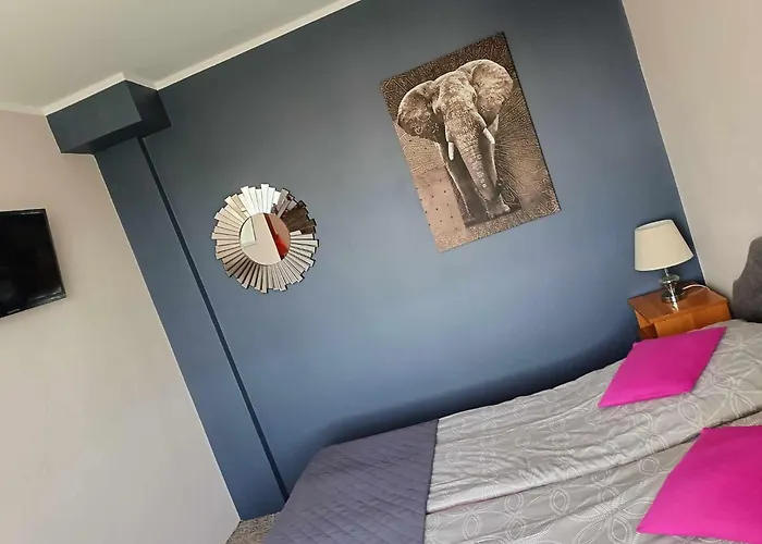 홈스테이 Goscinne Justyna *